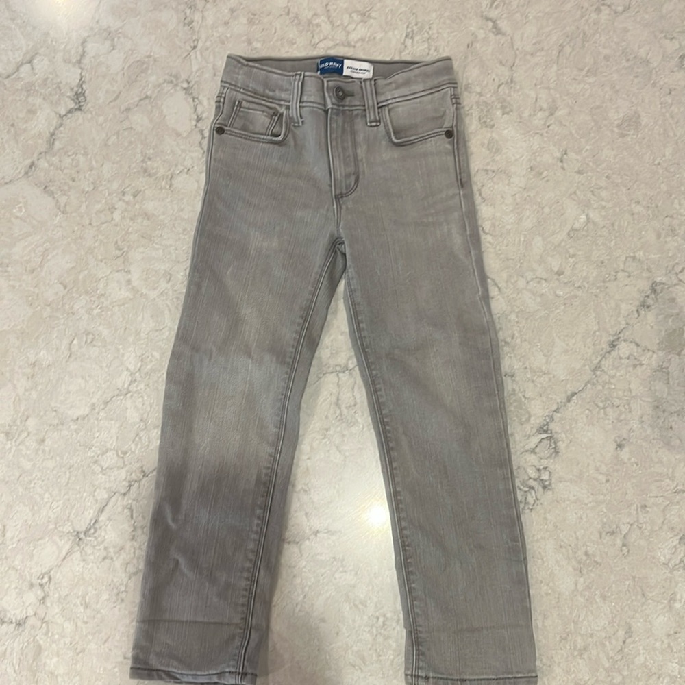 Old Navy Boys Karate Skinny Jeans- Size 5T
